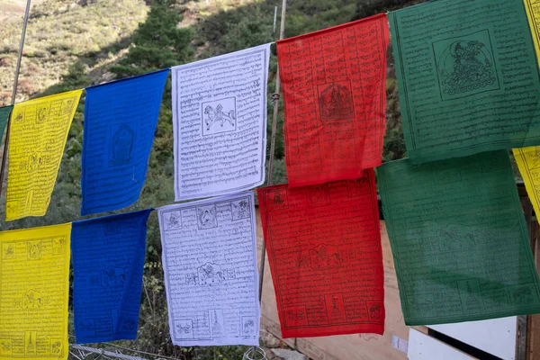 Σημαίες Προσευχής Στο Μπουτάν — Φωτογραφία Αρχείου