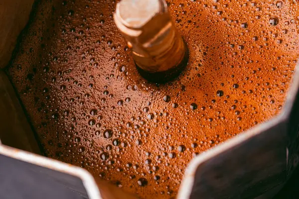 coffee maker for aromatic brewed coffee