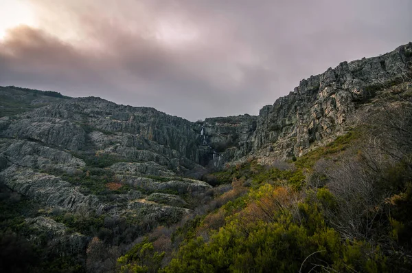 The Chorreras of Despealagua are consecutive waterfalls formed in the bed of the Chorrera stream, a tributary of the Sorbe River, on the north side of the Ocejn peak, near Valverde de los Arroyos.