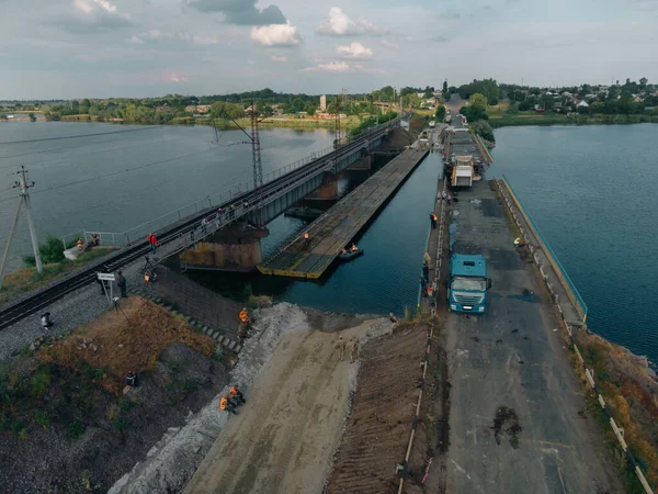 Pont Ponton Armée Ukrainienne Installation Passage Temporaire Près Pont Détruit — Photo