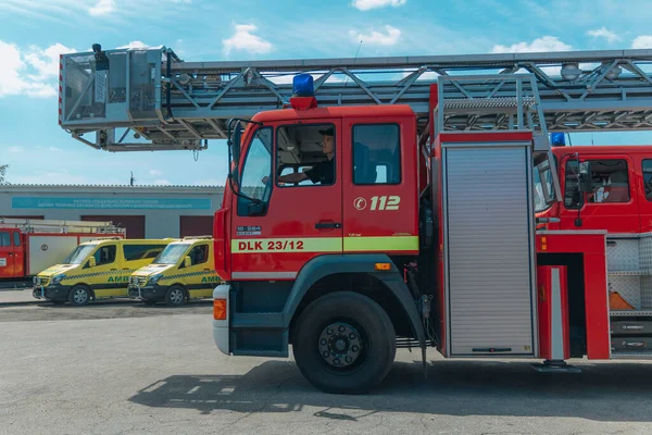 Traslado Vehículos Rescate Ucrania Camiones Bomberos Lucha Contra Incendios Asistencia — Foto de Stock