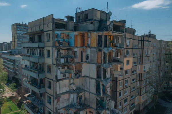 Bir Rus Roketi Ukrayna Nın Dnipro Şehrindeki Bir Yerleşim Yerine — Stok fotoğraf