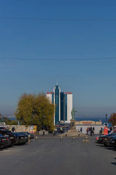 Hotel Odessa Och Kryssningsterminalen Odesa Hamn Utsikt Från Potemkin Trappor — Stockfoto