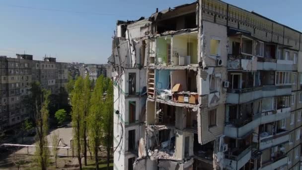 Egy Orosz Rakéta Berepült Egy Lakóépületbe Dnipro Városában Ukrajnában Egy — Stock videók