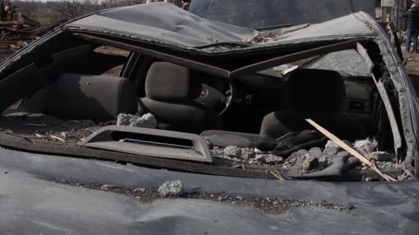 Пошкоджений Автомобіль Після Ракетного Удару Приватній Житловій Зоні Війна Україні — стокове відео