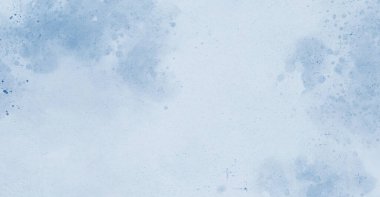 Soyut suluboya resim arka plan şablonu. metin, bayrak, sunum veya ürün ekran grafik tasarımı için mavi suluboya arkaplan boşluğu