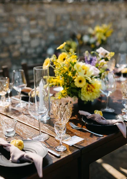 Elegant Wedding Table Setting Natural Color Palette — Stock Photo, Image