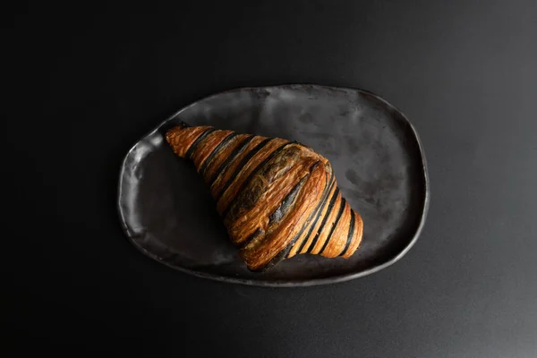 Pastelaria Francesa Tradicional Croissant Chocolate — Fotografia de Stock