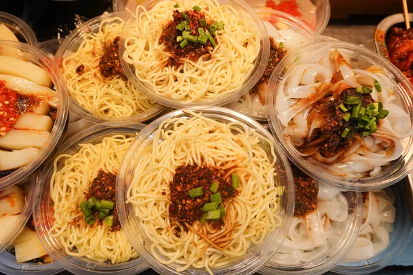 stock image Close up Traditional Chinese street food in Chengdu , Spicy Cold Noodle in Sichuan, Dan Dan Noodles,  China