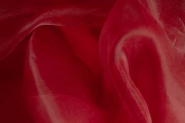 Kırmızı Organza 'da soyut eğri ve gölge