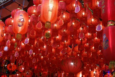 Çin Tapınağındaki Çin Kırmızı Fenerleri