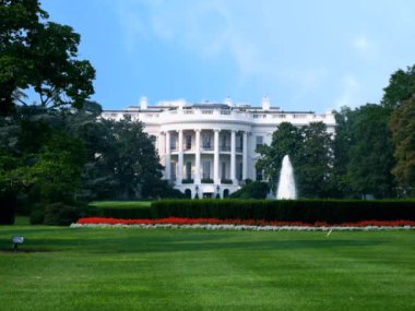 Time lapse of White House in Washington DC IN USA