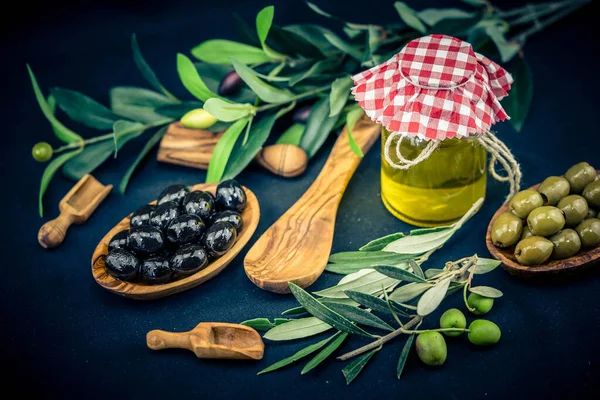 Оливковое Масло Холодного Прессования — стоковое фото