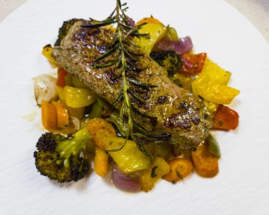 Rosemary lamb filet with healthy vegetables