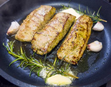Rosemary lamb filet with healthy vegetables