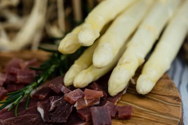Asparagus seasonal vegetable with smoked ham