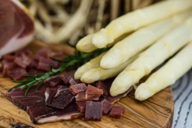 Asparagus seasonal vegetable with smoked ham