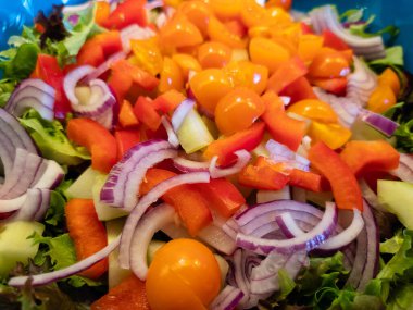 taze ve sağlıklı salata sosu ile