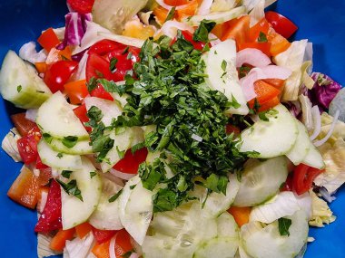 taze ve sağlıklı salata sosu ile