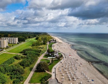 Groemitz, Alman Baltık Denizi kıyısında bir tatil beldesi.