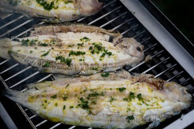 Tuzlu su tabanı çok lezzetli.