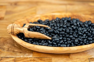 Kurutulmuş nabız popüler bir yemektir.