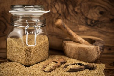 bulgur buğday salatası ve peynir.