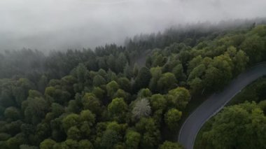 Dağ manzarası nefes kesici.