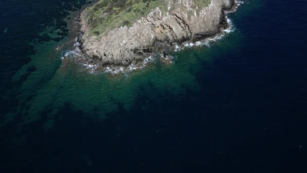 Panorama Pobřeží Puly Sardinii Čisté Moře Mraky Dálce — Stock video
