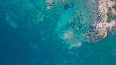 Sardunya 'daki Grotta dei Baci ve Porto Pino' dan fotoğraflar.