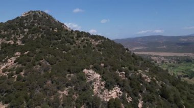 Güney Sardunya Denizi, kristal berrak su ve tekneler