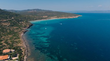  Sardunya Sahili, Akdeniz 'in saf renkleri