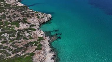  Sardunya Sahili, Akdeniz 'in saf renkleri