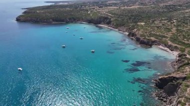  Sardunya Sahili, Akdeniz 'in saf renkleri