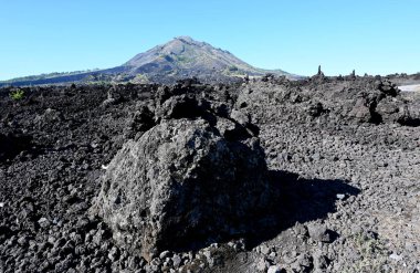 Batur volkanı ve Bali-Endonezya naipliği Bangli çevresi