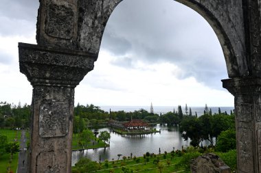 Bali, Endonezya - 30 Mart 2025: Bali 'nin Karangasem naipliğinde 