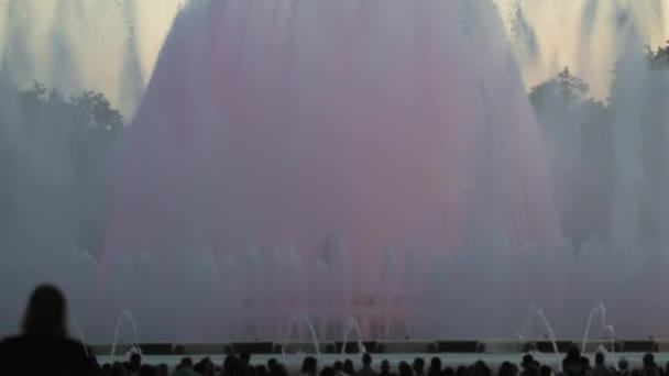 Blurred Day Shot Sunset Performance Singing Magic Fountain Montjuic Barcelona — Vídeo de Stock