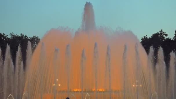 Барселона Испания Мая 2022 Года Ночная Сцена Исполнения Волшебного Фоунтейна — стоковое видео