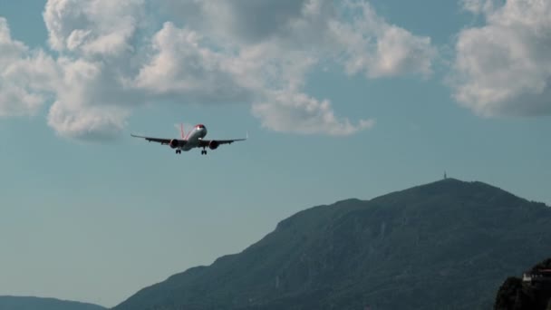 그리스 2022 Easyjet Plane Lands Shortest Runway Corfu Airport 고품질 — 비디오