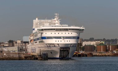 Plymouth, Devon, İngiltere. 6 Eylül 2023. Pont Aven, Millbay Rıhtımı Plymouth İngiltere 'de demirli bir Brittany feribotu.