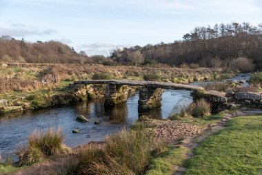 İngiltere 'deki Dartmoor Devon Köprüsü sonrası. 05.02.2025. 