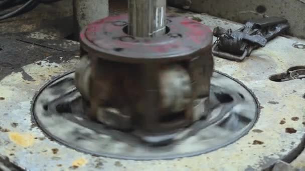 Drilling Column Turntable Slipway Drilling Casing Rotary Table Slipway Gas — Stock Video