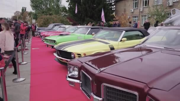 Классические Спортивные Ретро Автомобили Открытом Воздухе 2019 Украина Киев — стоковое видео