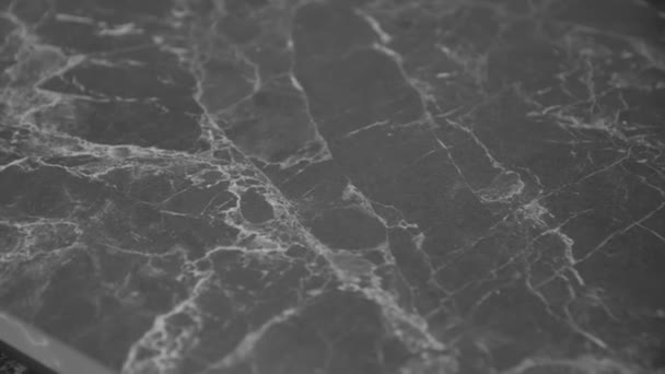 Gros Plan Magnifique Comptoir Granit Noir Gris Appareil Photo Mouvement — Video