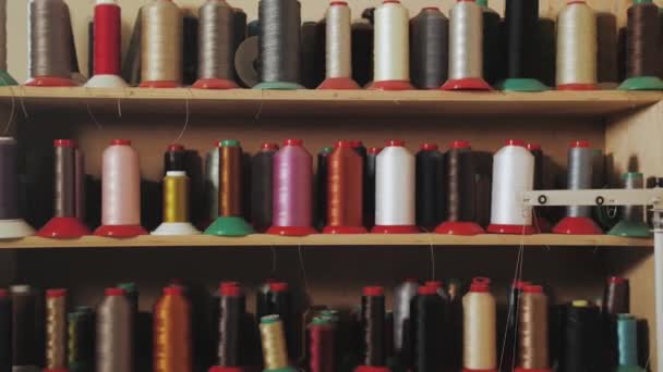 Camera Moves Assorted Spools Thread Shelves Shoemaker Workshop Slow Motion — Wideo stockowe