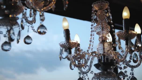 Lampadario Cerimonia Nuziale Con Riprese Ravvicinate Elegante Lussuoso Lampadario Decorativo — Video Stock