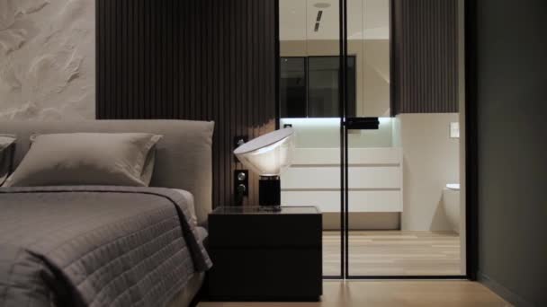 Close Design Interiores Luxo Quarto Decoração Com Lençol Cinza Cobertor — Vídeo de Stock