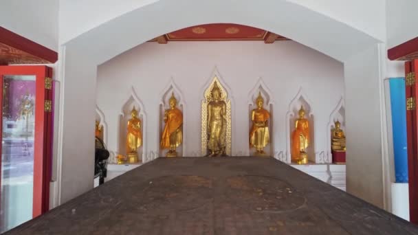 Bangkok Thaiföld Szeptember 2023 Buddha Lábnyoma Wat Bowonniwetwiharn Ratchaworawiharn Templom — Stock videók