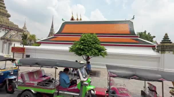 Bangkok Thailand Sep 2023 Thailand Gatan Och Bakgrunden Till Wat — Stockvideo