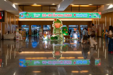 22 Mart 2025, Bangkok Tayland: Bebek Çocuk Fuarı, 22 Mart - 30 Mart 2025 tarihleri arasında Salon 98 'de renkli teşhirlerle gerçekleştirildi.